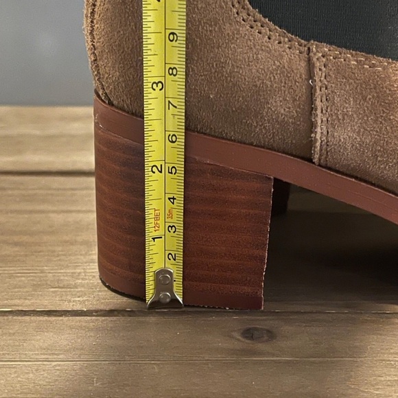 Steve Madden Brown Suede Ankle Booties size 9.5 - Picture 10 of 10